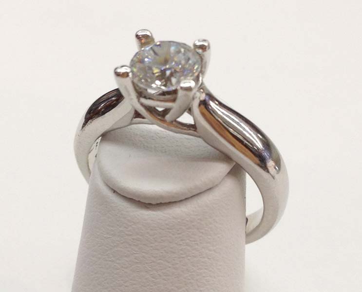 Engagement Ring E1081