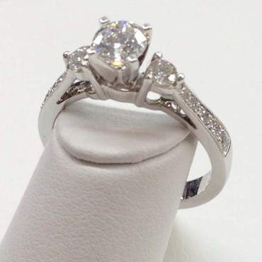 Engagement Ring E1089