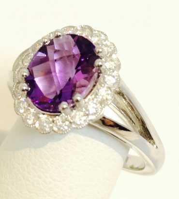 Gold, Diamond and Amethyst Ring R1050
