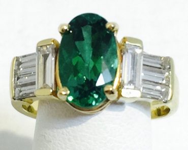 Gold, Diamond and Green Tourmaline Ring R1041