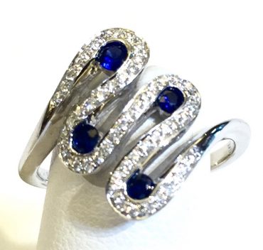 Diamond, Sapphire and Gold Ring R1075