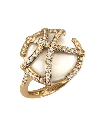 Diamond, Mother-of-Pearl and Gold Ring R1123