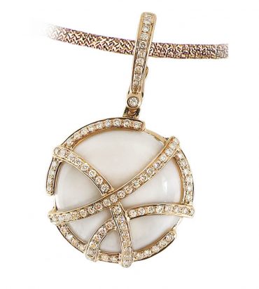 Diamond, Mother-of-Pearl and Gold Pendant P1076
