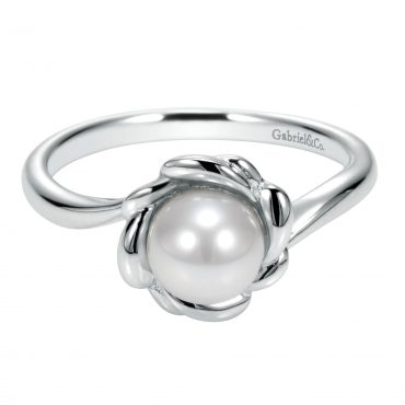 Pearl and Sterling Silver Ring SS1032